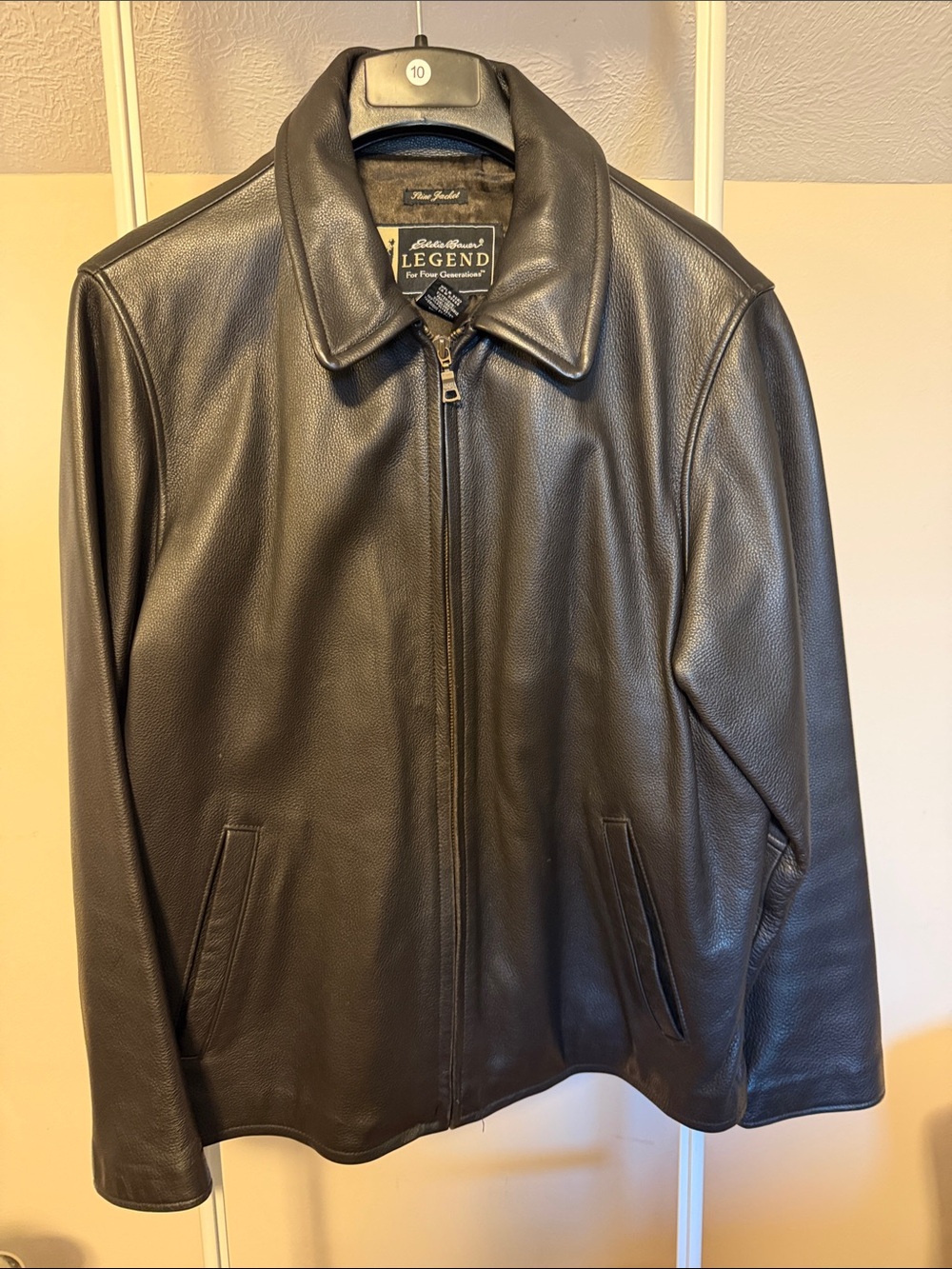Eddie Bauer Legends black leather Stine Jacket - size M